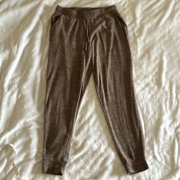 🤎 GUC Maurices Lakeside Cozy Heather Brown Jogger Pants in Small - Picture 2 of 6
